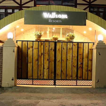 Hotel Walisons Resorts Srīnagar Buitenkant foto